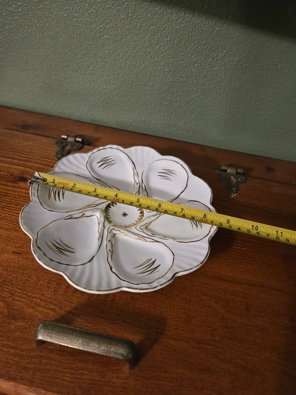Victoria Karlsbad Austria White and Gold Porcelain Oyster Plate
